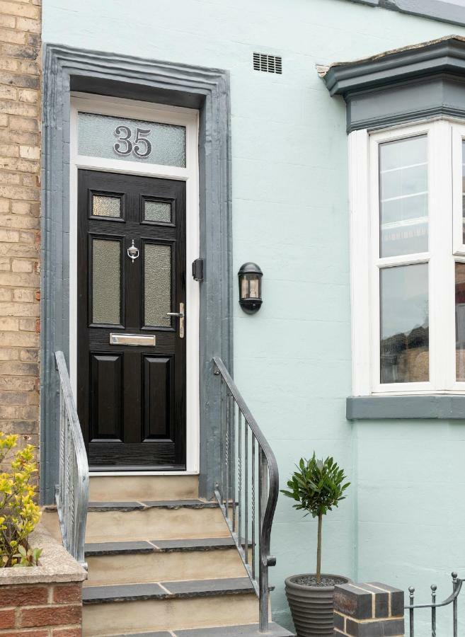 See Glympse Whitby Exterior photo