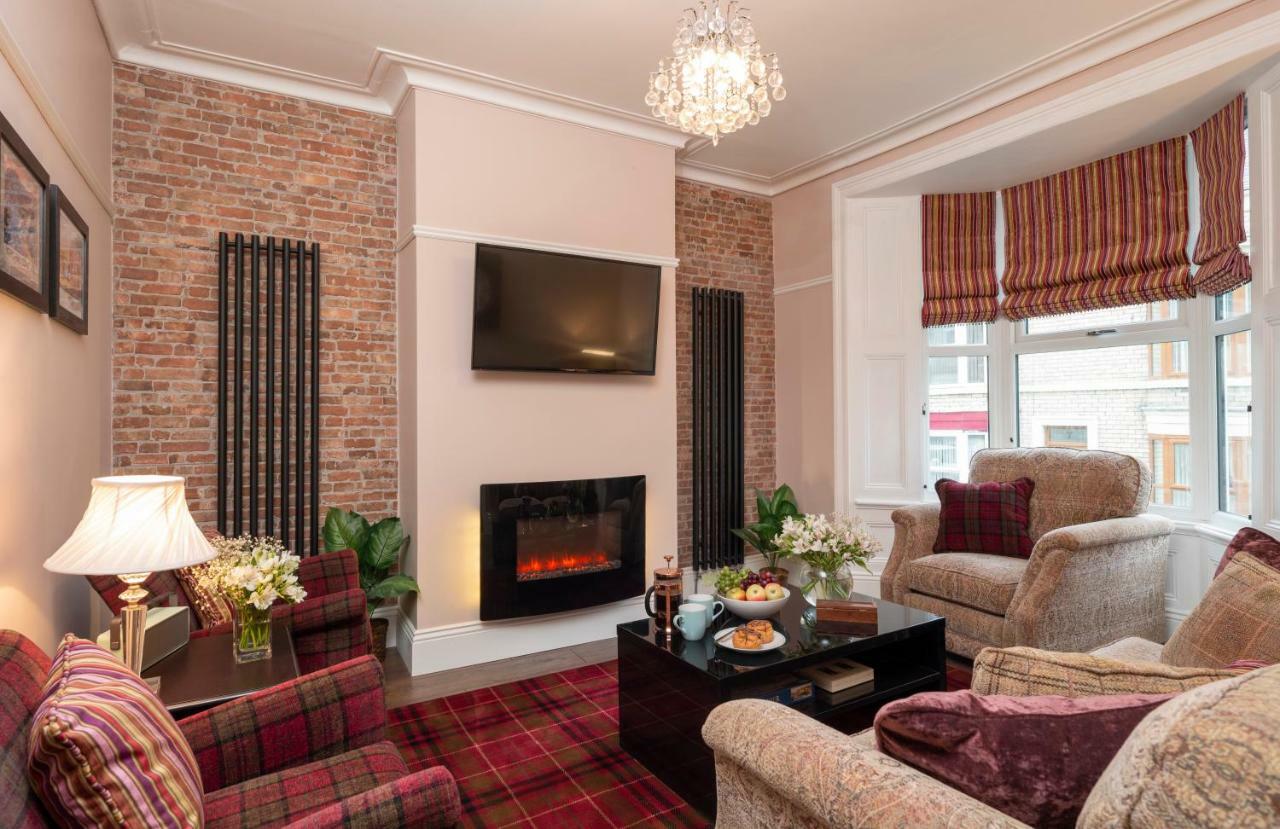 See Glympse Whitby Exterior photo